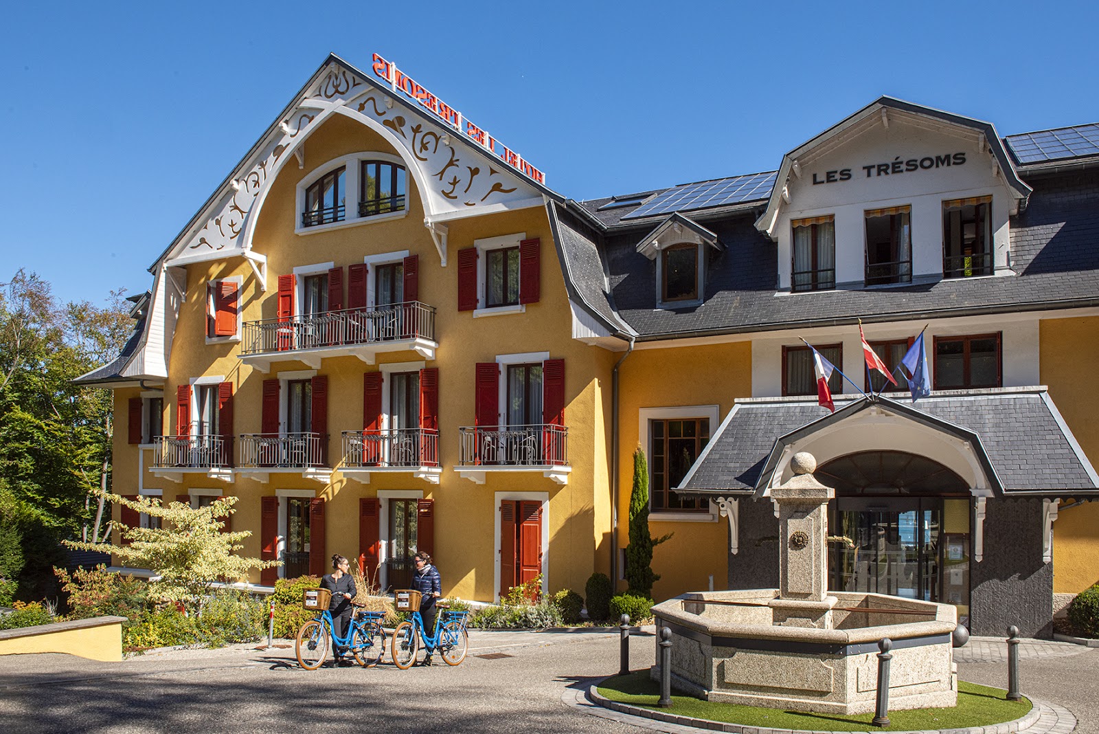 Les Trésoms Lake and Spa Resort